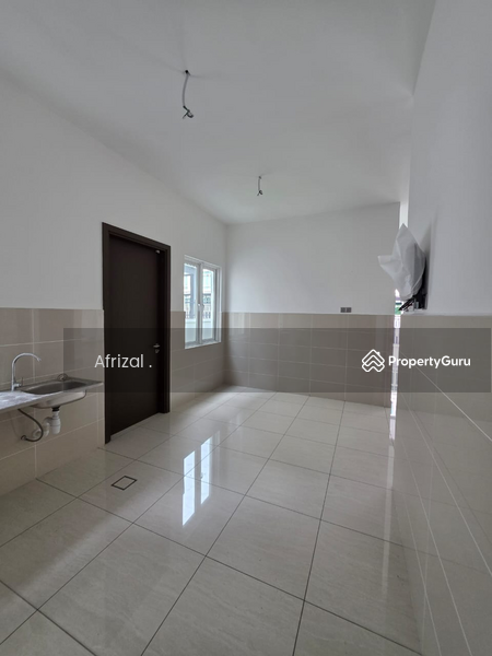 Untuk Dijual - Semi-Detached House at Taman Tun Dr. Ismail