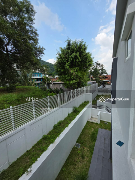 Untuk Dijual - Semi-Detached House at Taman Tun Dr. Ismail