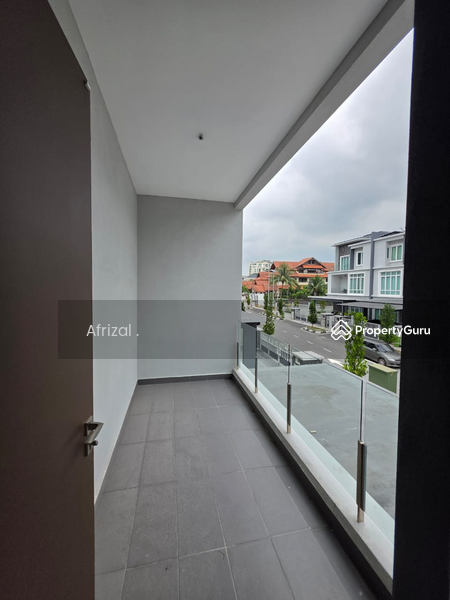 Untuk Dijual - Semi-Detached House at Taman Tun Dr. Ismail