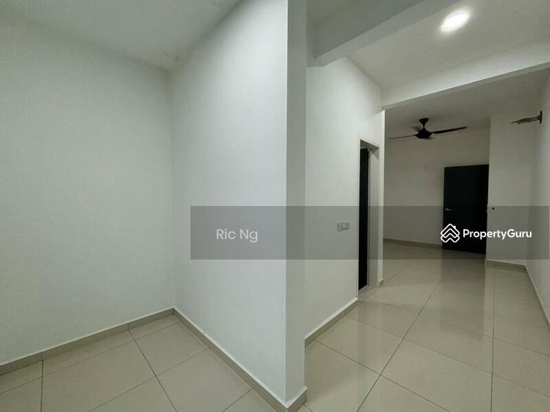 For Sale - jalan rebab desa tebrau