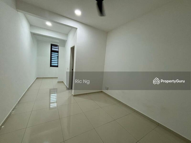 For Sale - jalan rebab desa tebrau