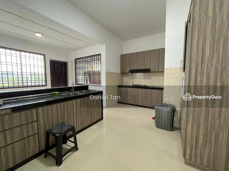 For Sale - Uda Utama Corner