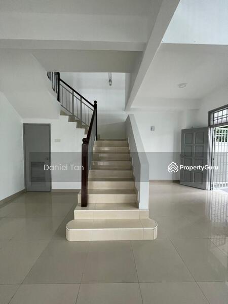 For Sale - Uda Utama Corner
