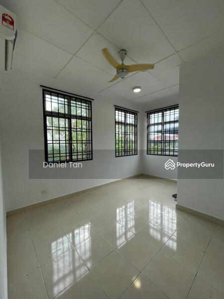 For Sale - Uda Utama Corner