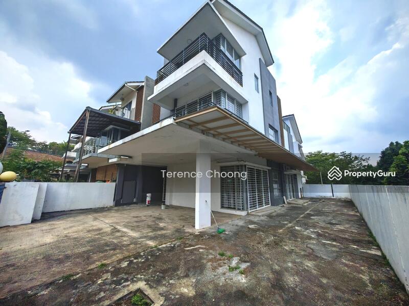 For Rent - Emerald Gardens