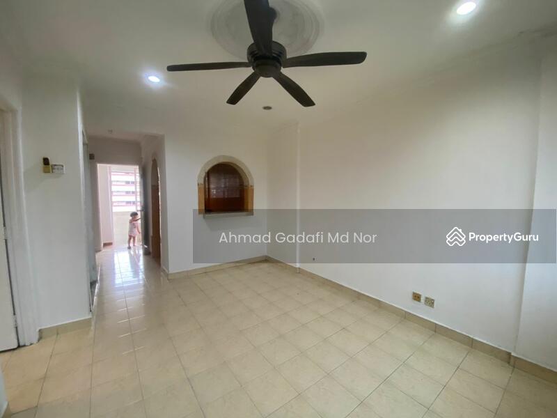For Sale - Sri Tioman II