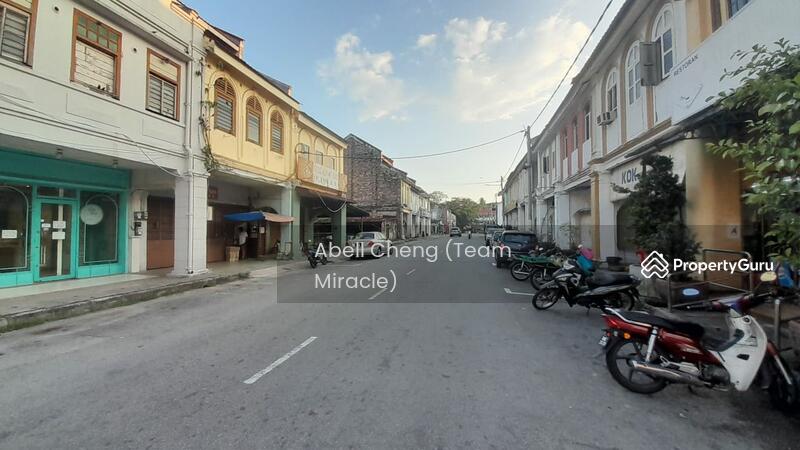 For Sale - Menglembu, 3 Storey Corner Shop