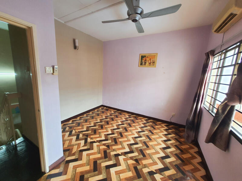 Untuk Disewa - 2 Storey Terrace House, Putra Permai PP10, Putra Heights [ FULLFURNISH 24X75 ]