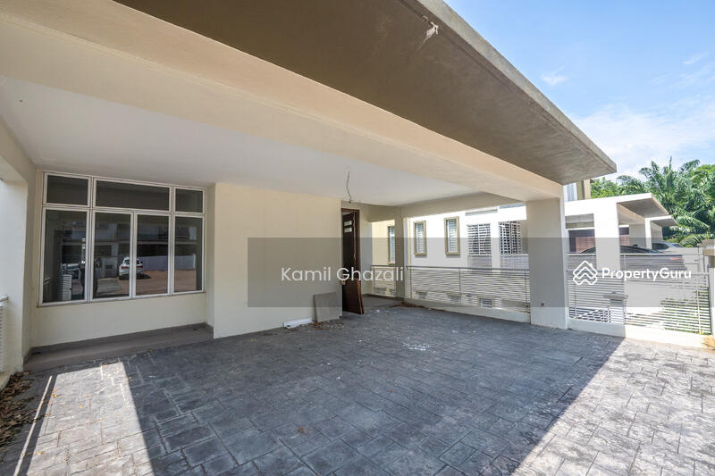 For Sale - Lake View 2.5 Storey Semi-D Desiran Bayu, Presint 16