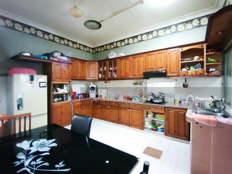 Untuk Dijual - Semi D Usj 11,