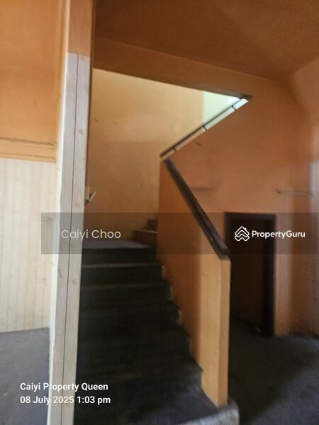 For Sale - 2 storey house in medan bendahara opposite Sun yuan Loong coffee shop for sale
