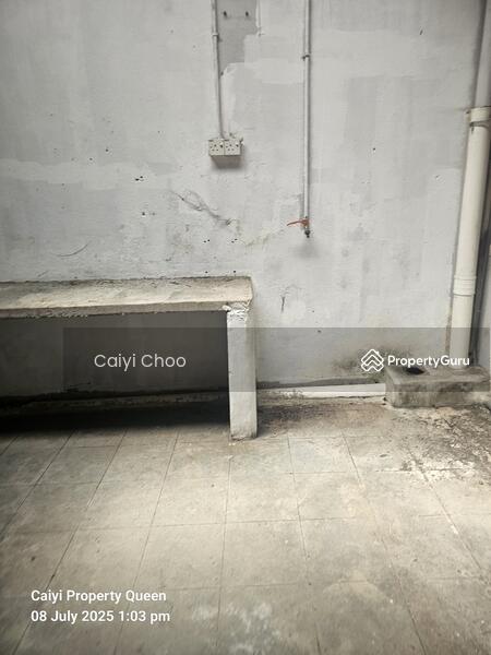 For Sale - 2 storey house in medan bendahara opposite Sun yuan Loong coffee shop for sale