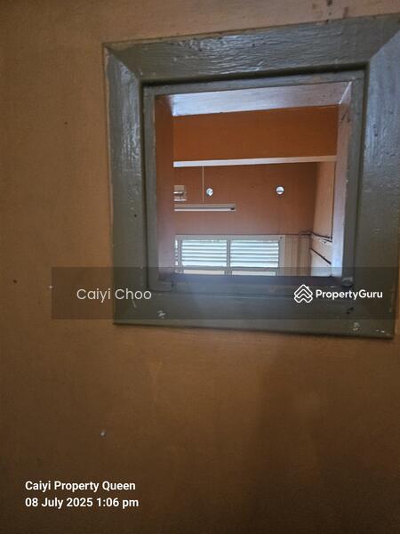 For Sale - 2 storey house in medan bendahara opposite Sun yuan Loong coffee shop for sale