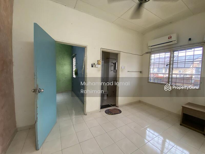 For Rent - Double Storey Terrace Seksyen 15 Bangi