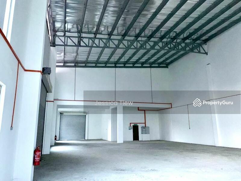 For Rent - Tiong nam industrial part kempas lama