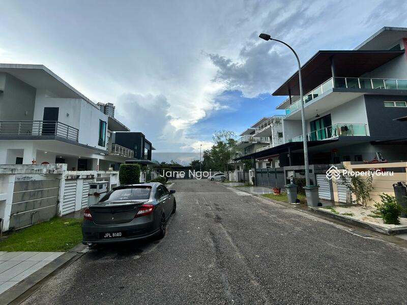For Sale - Kiara 1 @ Austin Heights Mount Austin