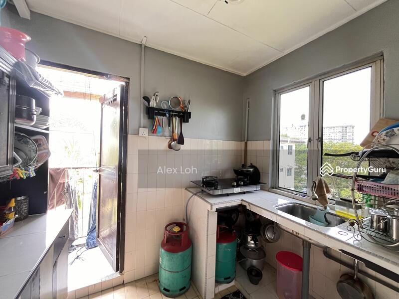 Untuk Dijual - Seksyen 2 Wangsa Maju Flat