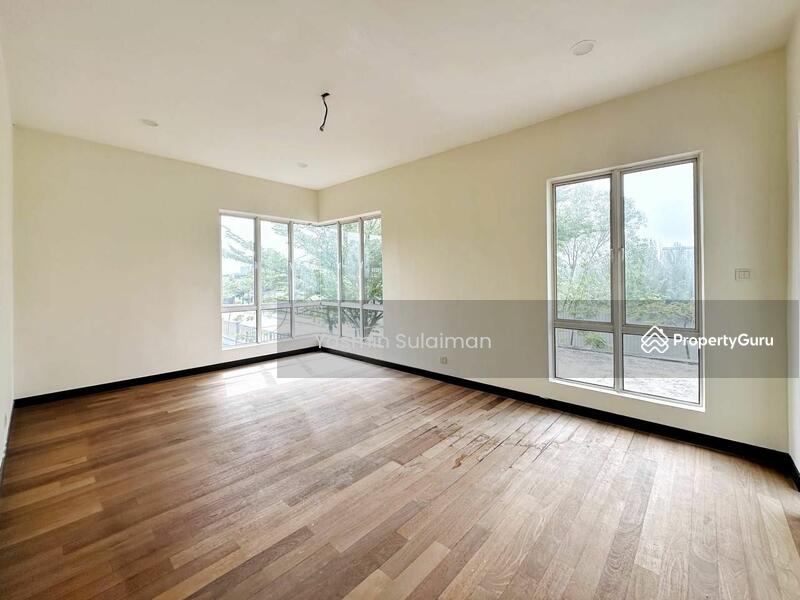 For Sale - Semi-Detached House at D'Kayangan