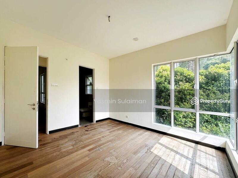 For Sale - Semi-Detached House at D'Kayangan