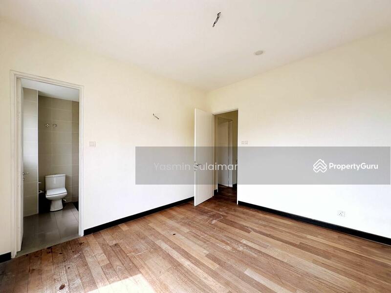 For Sale - Semi-Detached House at D'Kayangan