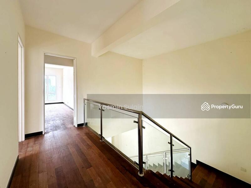 For Sale - Semi-Detached House at D'Kayangan