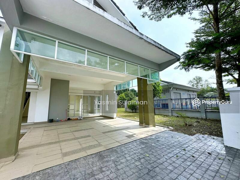 For Sale - Semi-Detached House at D'Kayangan