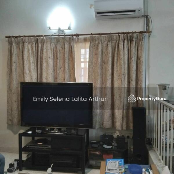 For Sale - Bungalow at SS1
