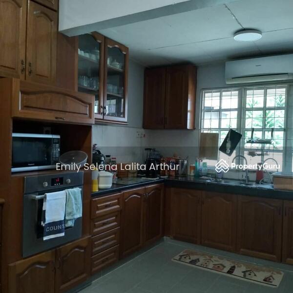 For Sale - Bungalow at SS1