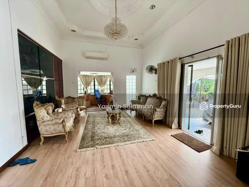 For Sale - Semi-Detached House at Kampung Tunku