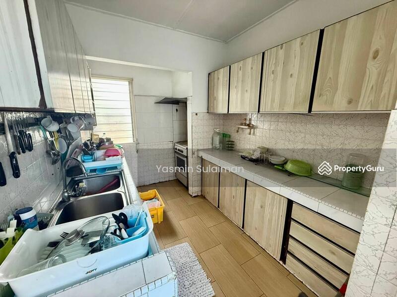 For Sale - Semi-Detached House at Kampung Tunku