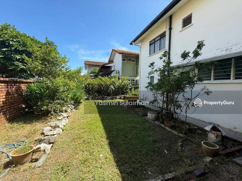 For Sale - Semi-Detached House at Kampung Tunku