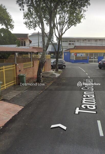 For Rent - Single Storey Terrace House, Next to Penang Chinese Girl School