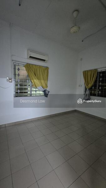 For Rent - Single Storey Terrace House, Next to Penang Chinese Girl School