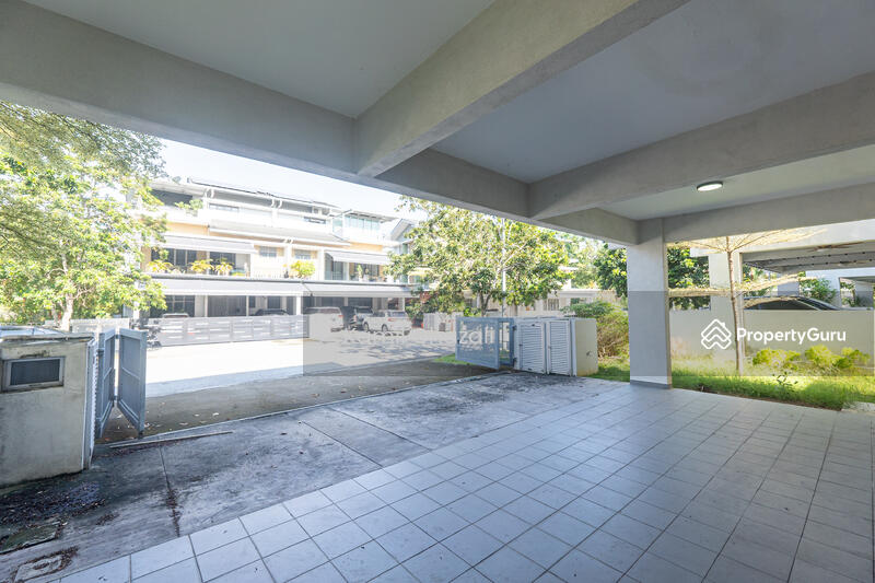 For Sale - 2.5 Storey Zero Lot Bungalow DANAU MUTIARA, Presint 16
