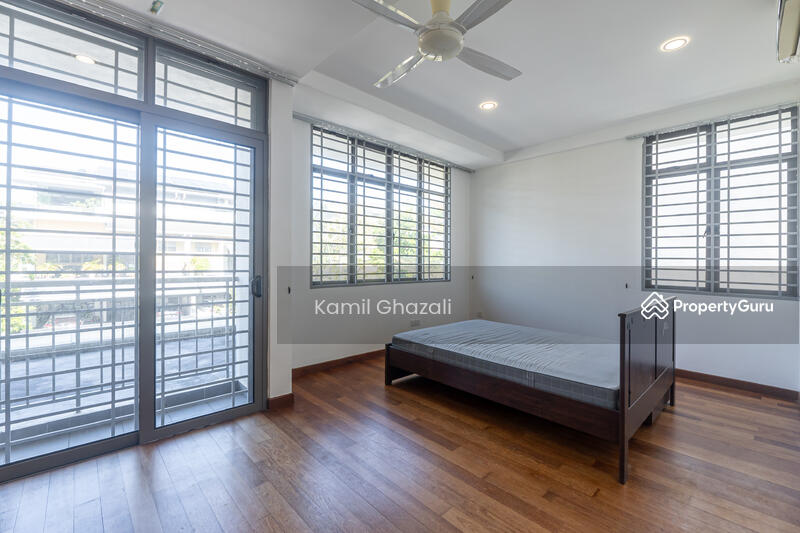 For Sale - 2.5 Storey Zero Lot Bungalow DANAU MUTIARA, Presint 16