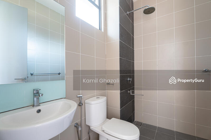 For Sale - 2.5 Storey Zero Lot Bungalow DANAU MUTIARA, Presint 16