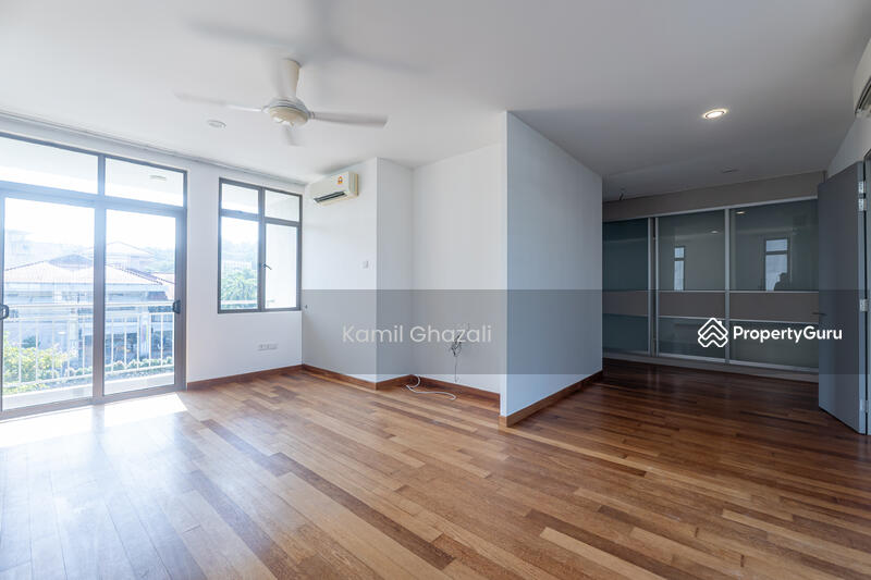 For Sale - 2.5 Storey Zero Lot Bungalow DANAU MUTIARA, Presint 16