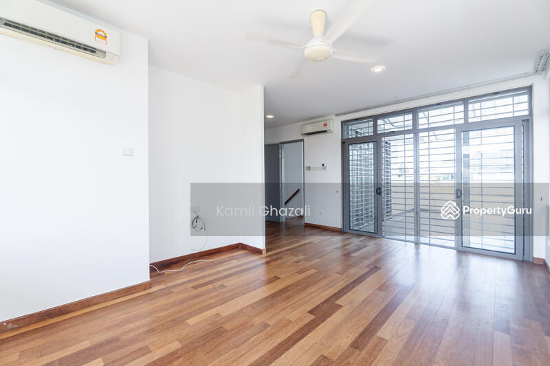 For Sale - 2.5 Storey Zero Lot Bungalow DANAU MUTIARA, Presint 16