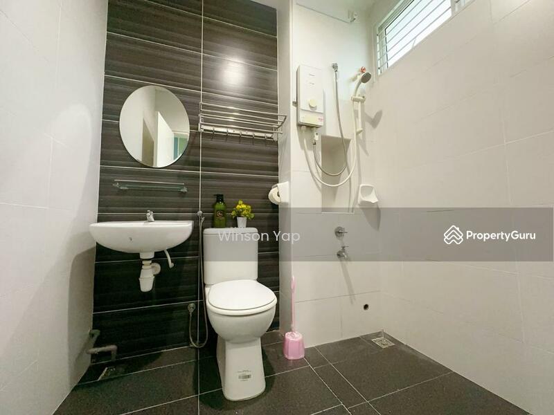 For Sale - Double Semi D Jln Perjiranan 12 Bandar Dato Onn Freehold Non Bumi Lot