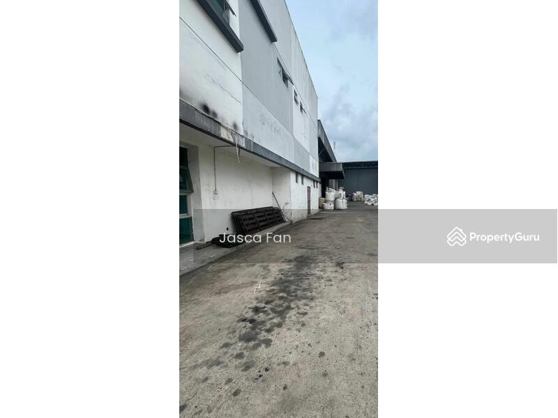 For Sale - Perindustrian Pekan Nenas @ Taman Emas