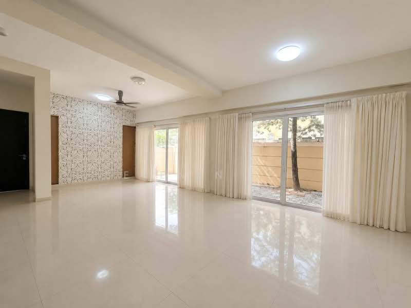 Semi-Detached House for Sale in Seri Tanjung Pinang (Tanjung Tokong) - SERENEN TEH - Living Room - PropertyGuru.com.my