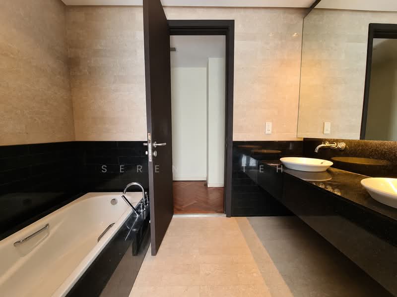 Rumah Berkembar untuk Dijual di Seri Tanjung Pinang (Tanjung Tokong) - SERENEN TEH - Bathroom - PropertyGuru.com.my
