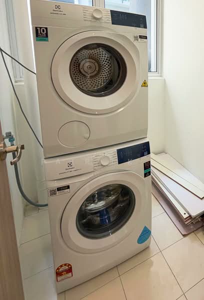 Untuk Disewa - QuayWest Residence