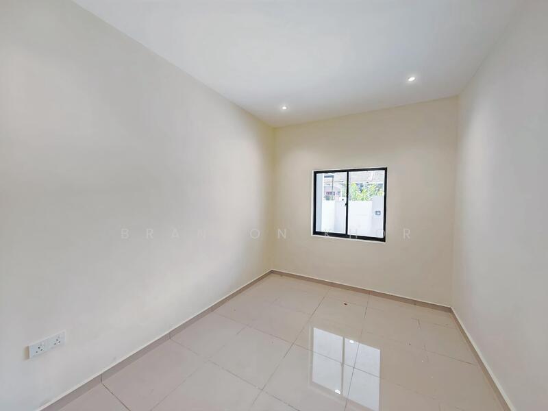 Untuk Dijual - Taman Desa Cemerlang