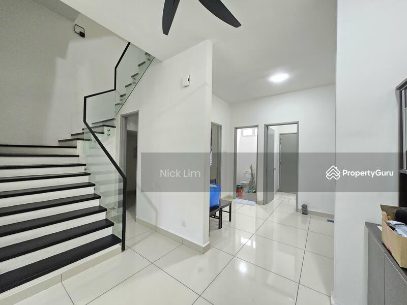 For Sale - 3 storey BM Permai @ Bukit Minyak
