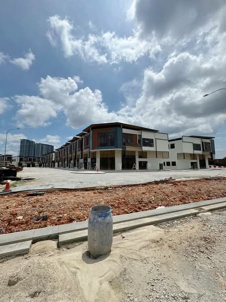 Shop for Sale in Bukit Indah (Iskandar Puteri (Nusajaya)) - Liz Yap - PropertyGuru.com.my