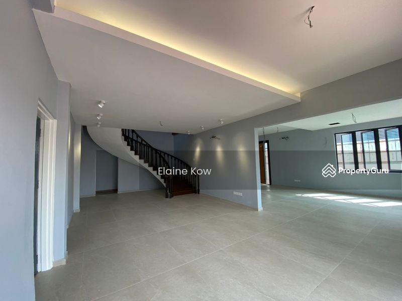 For Sale - Bungalow at SS1