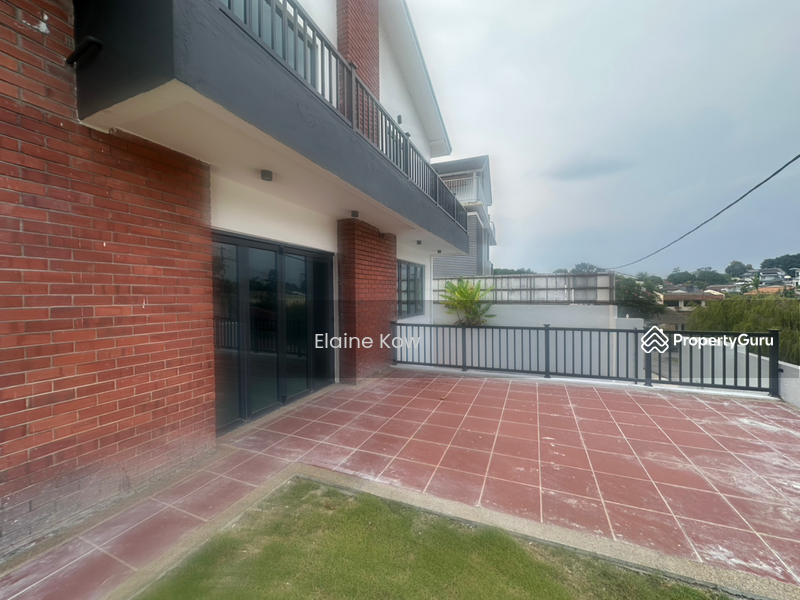 For Sale - Bungalow at SS1