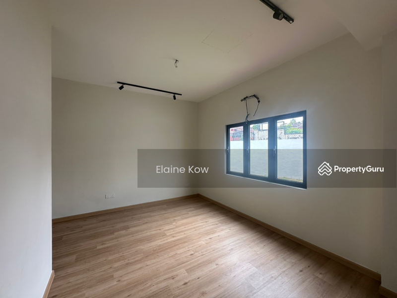 For Sale - Bungalow at SS1