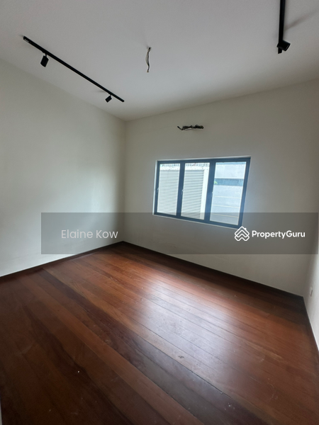 For Sale - Bungalow at SS1